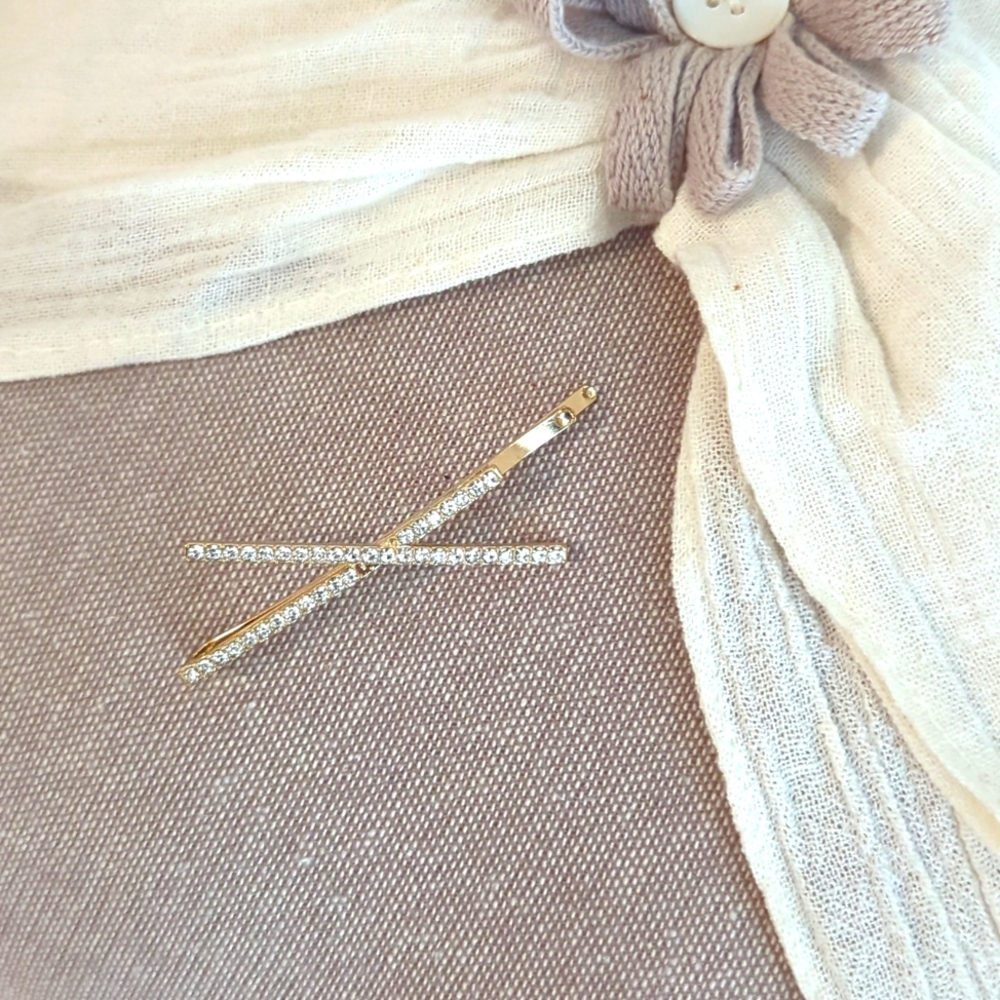 NEW RHINESTONE X CLIP HAIR BARETTE